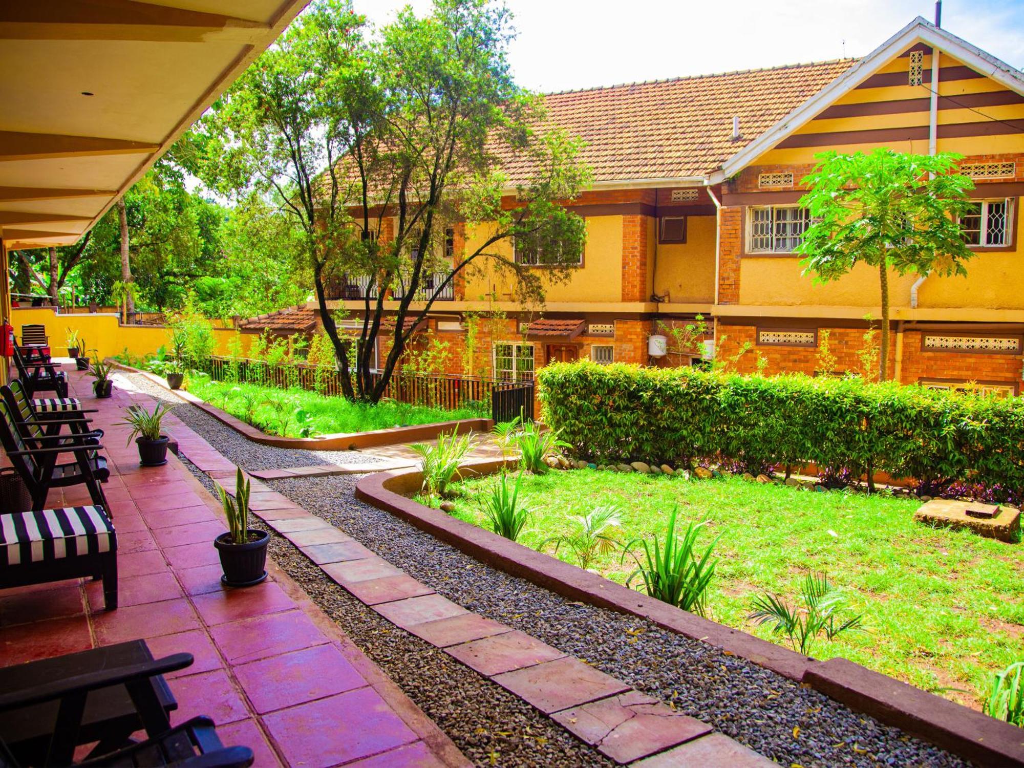 Explorers Hub Hotel Kampala Exterior foto