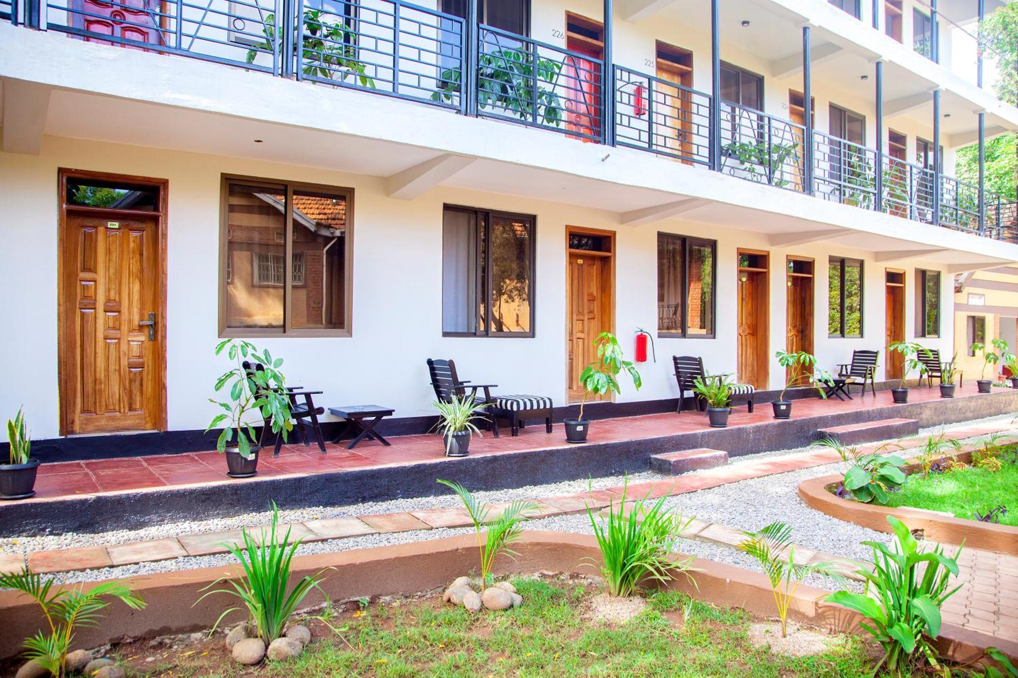 Explorers Hub Kampala Exterior foto