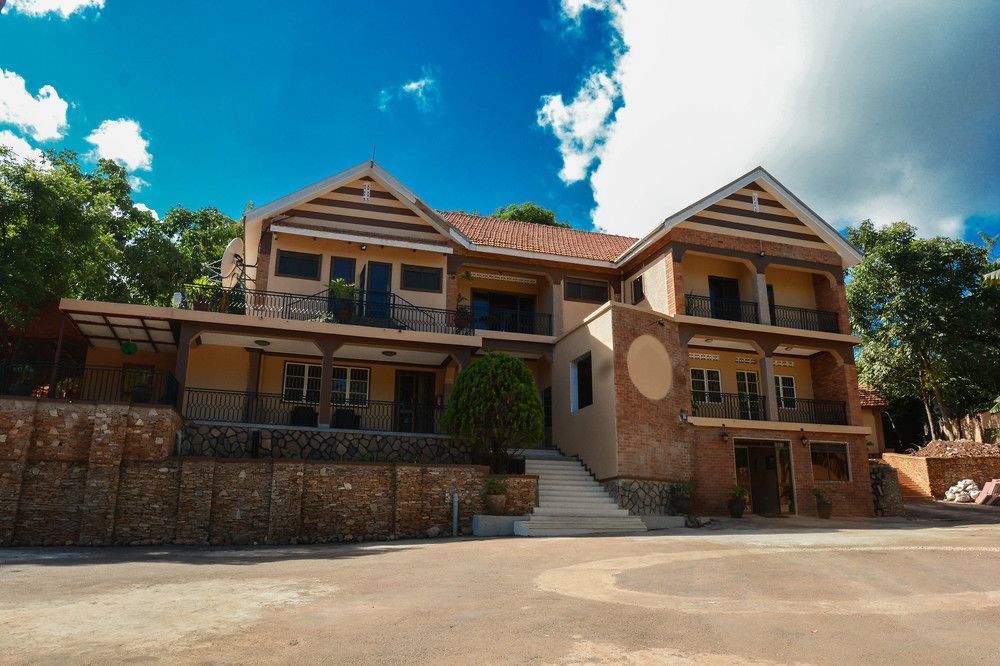Explorers Hub Kampala Exterior foto